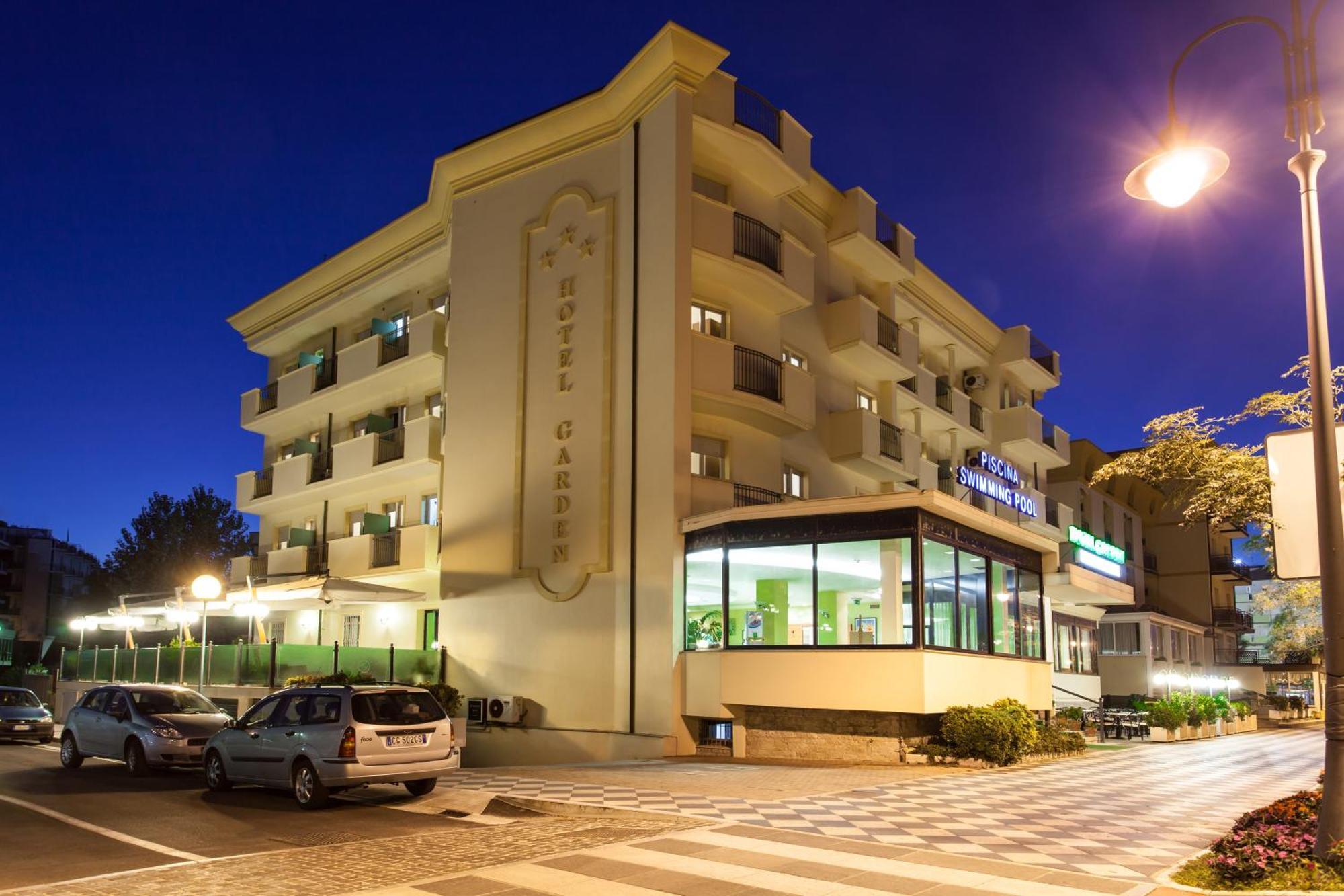 Hotel Garden Cesenatico Exterior foto