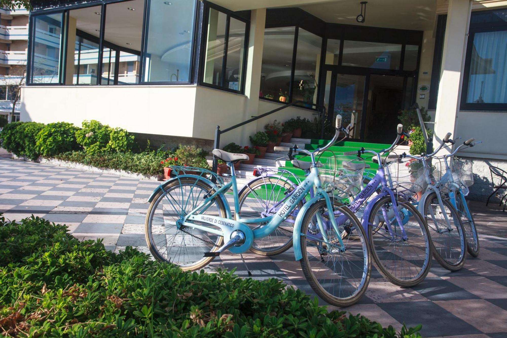 Hotel Garden Cesenatico Exterior foto